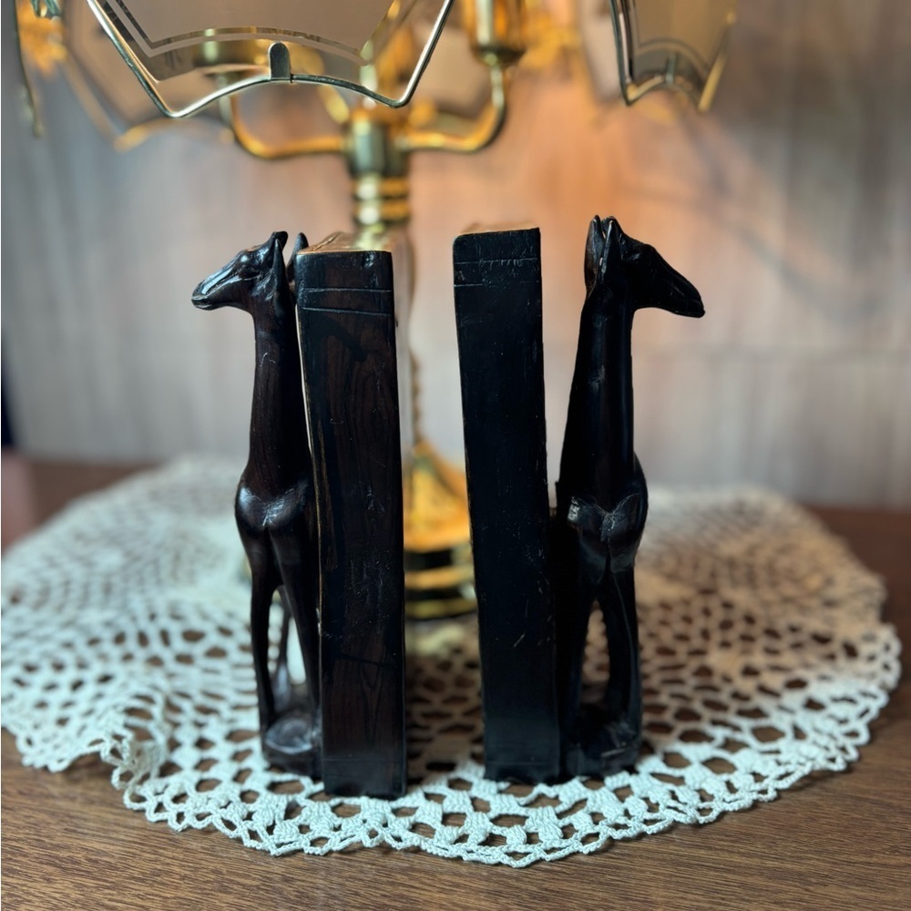 Ironwood Bookends Giraffe Carved Safari Animals Wildlife Nature Serengeti Unique